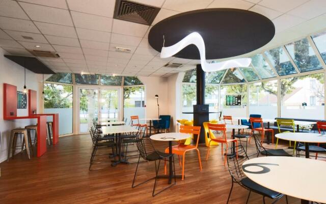 Ibis Styles Colombes Paris Ouest