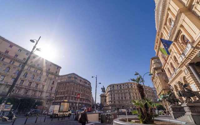 P.C. BOUTIQUE H. LIFESTYLE NAPOLI CENTRO by ClaPa Group Dislocated Hospitality