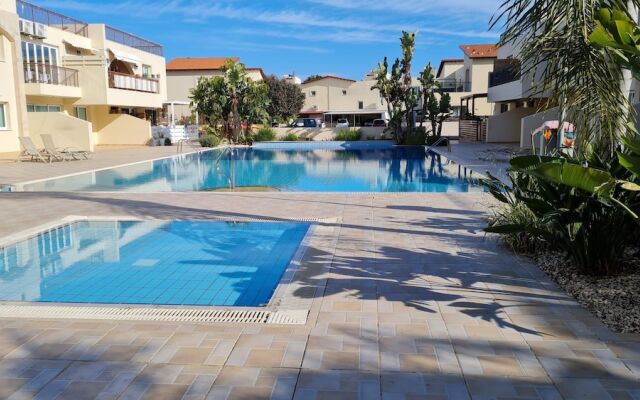 Spacious 2-bed Apartment in Sotira With Pool