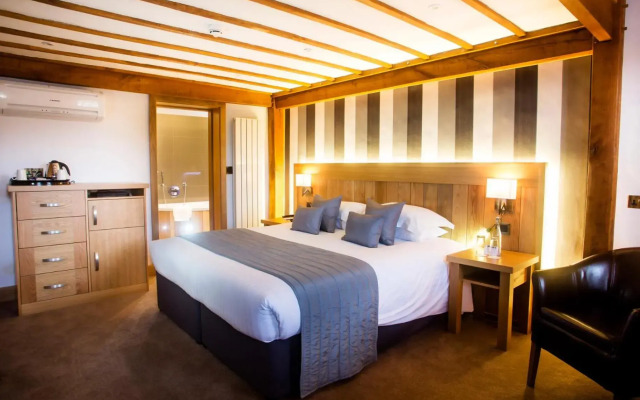 Tewinbury Farm Hotel
