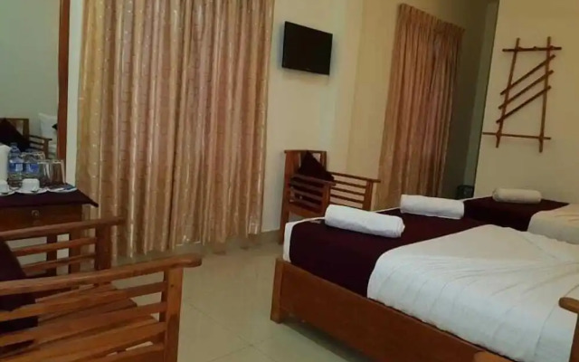 Luxury Everest Hotel