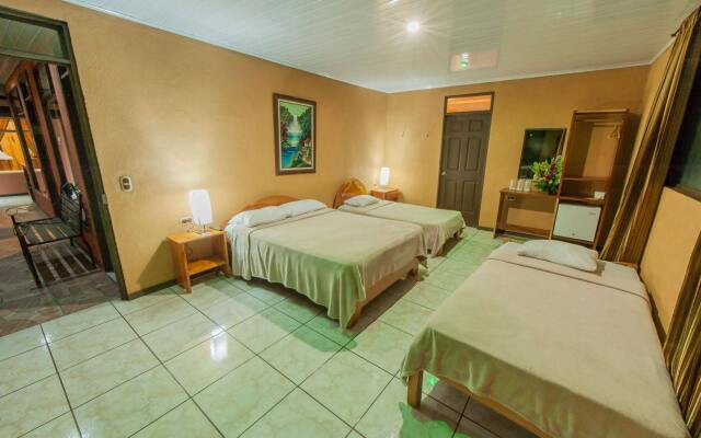 Cabinas Eddy B&B