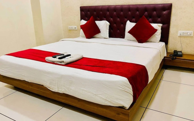 Hotel Sukh Vilas