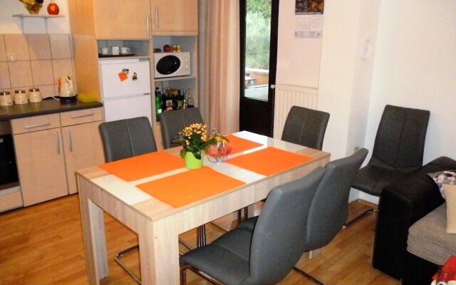Apartments Dadić near Pebble Beach Jaz