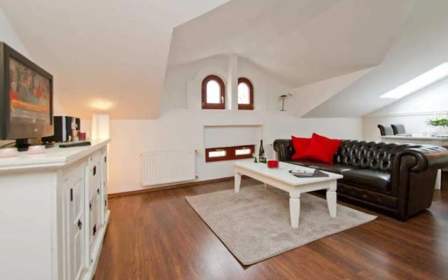 Villa Arcadia App 07