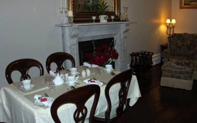 Emmet House
