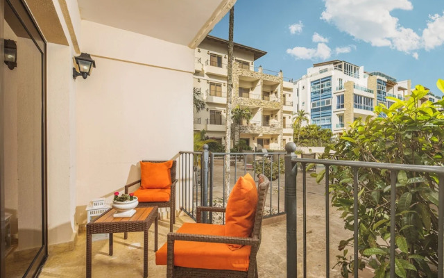 Playa Laguna Beach Condos