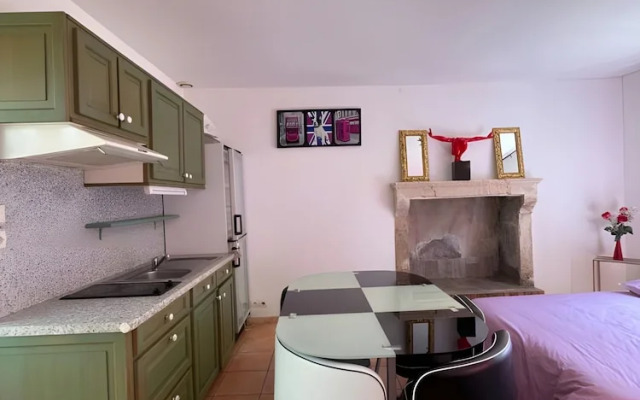 Charming Home in Saint-pavace Near Le Mans