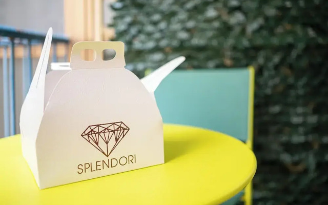 Splendori Rooms