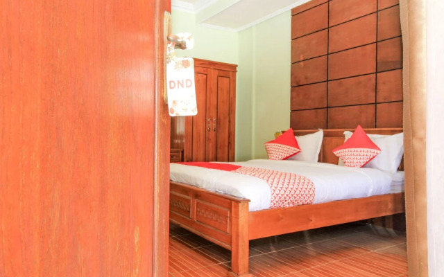 OYO 233 Hotel Global Inn