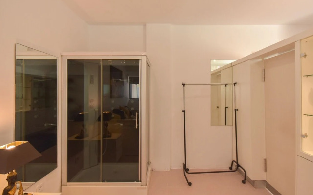 Cosy Studio by Homing