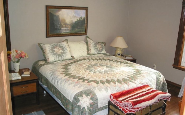 Prairie Creek Inn