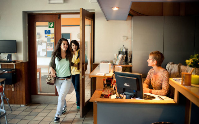 Auberge de Jeunesse de Champlon - Hostel