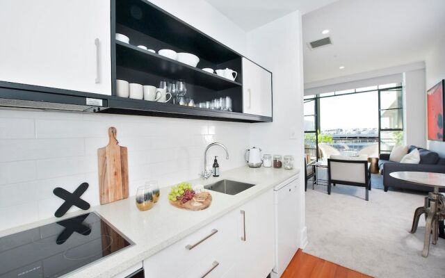 QV Executive Stylish Apartment - 853