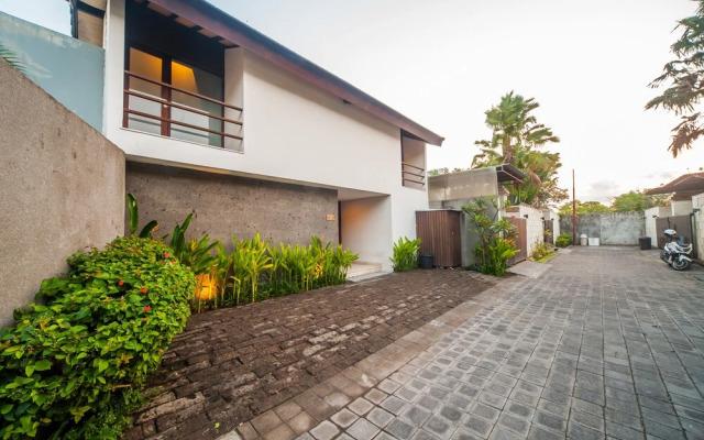 Tirta Villa