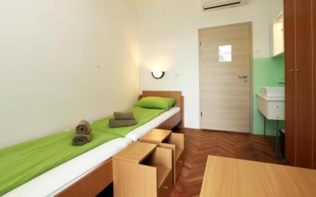 Hostel Soline