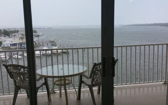 Boca Ciega Resort