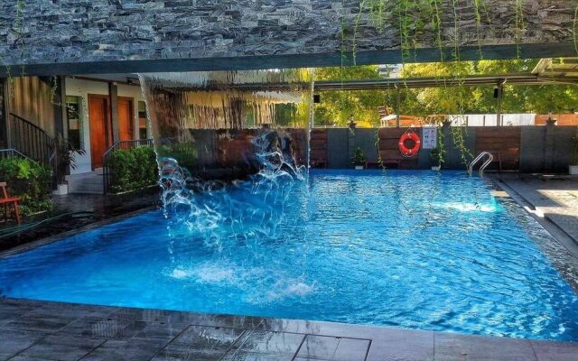 Kluang Container Hotel