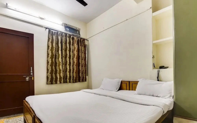 Hotel Alwin by OYO Rooms