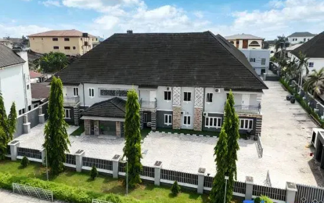 Jun Yue Port Harcourt Hotel