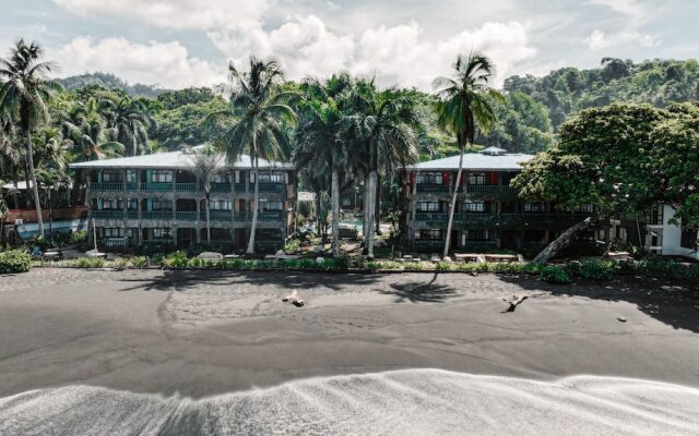 Marea Brava Hotel & Villas