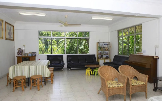 Pulutan Heritage House
