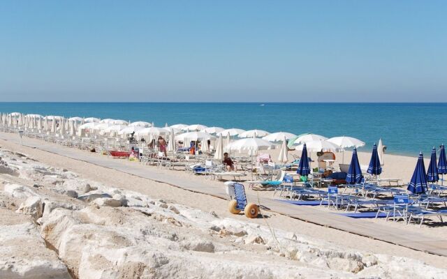 Well-Kept Bungalow with AC on the Beautiful Adriatic Coast
