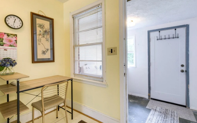 Fayetteville Vacation Rental ~ 6 Mi to Downtown!