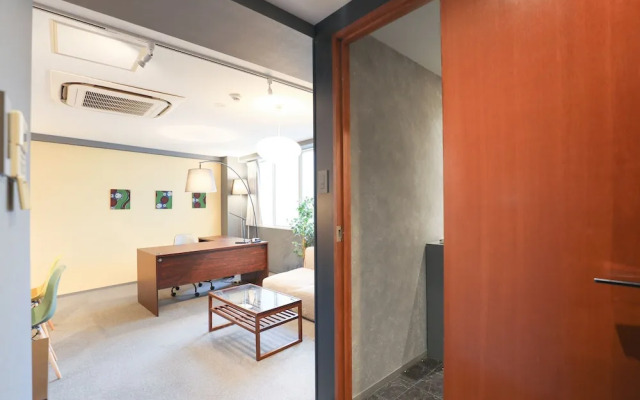 Hakata apartment 2H