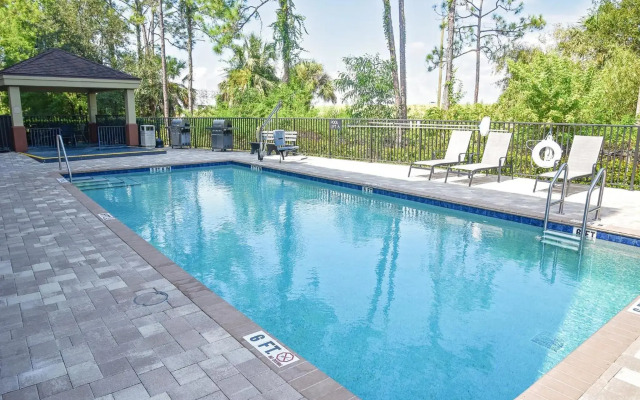 Candlewood Suites Ft Myers I-75 by IHG