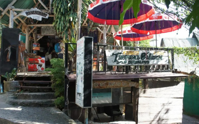 Tropical Garden Bungalow