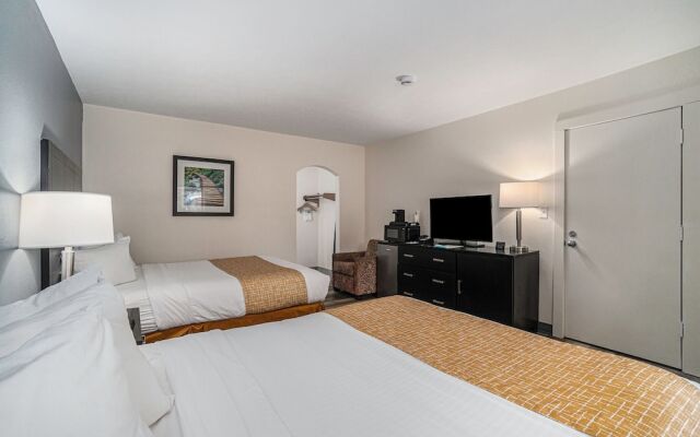 Traverse City MI Travelodge