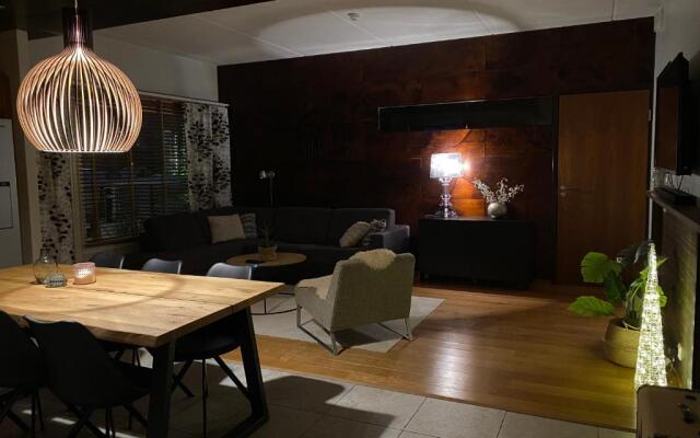 Tasokas lomahuoneisto Tahko Spa Black 2mh