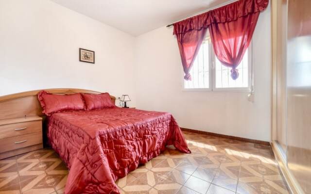 Villa - 6 Bedrooms with Pool - 105026
