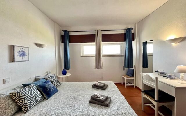 Albufeira Town Apartment by Homing