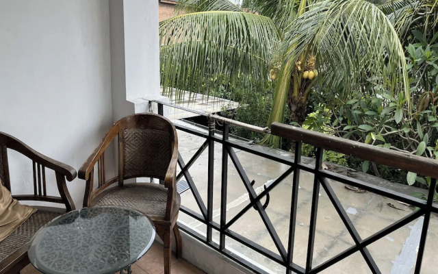 R Residence Jakarta