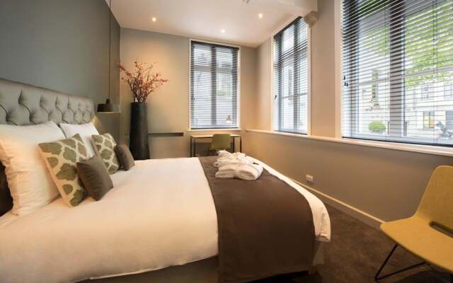 B&B The Butcher's Wife