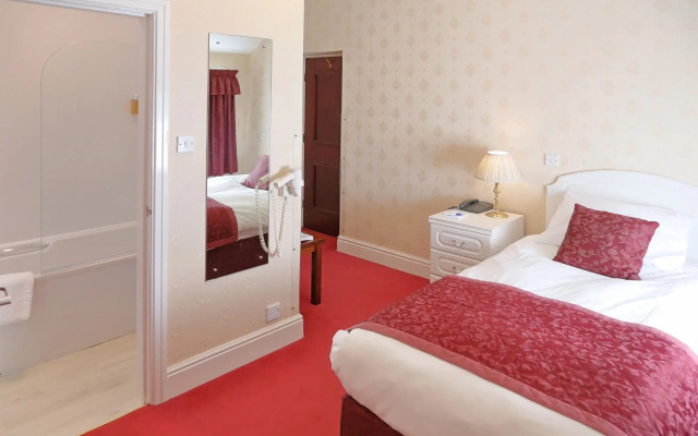 Saxonville Hotel