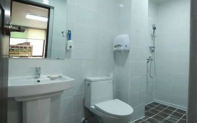 Miso Guesthouse - Hostel