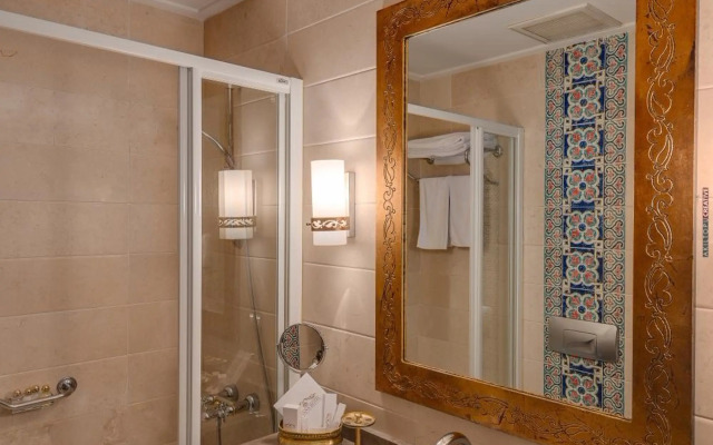 Tuvana Hotel - Special Class