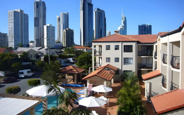 Chevron Palms Holiday Apartments by Gold Coast Premium