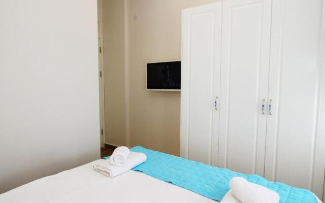 Cesme Kale Tas Apart