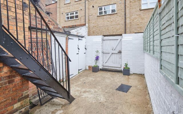 Host Stay Ground Floor Apartment