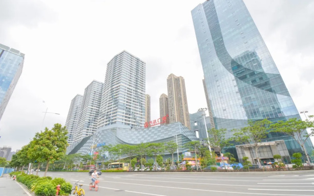 Iway International Apartment