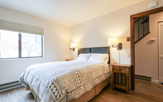 Snowflower 3 Remodeled and Modern, Private Washer Dryer with Fireplace by RedAwning