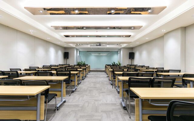 Ibis Styles Shanghai Hongqiao Airport