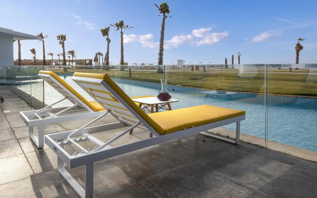 The G Hotel Seashell