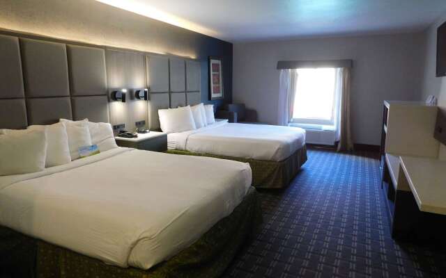 Days Inn & Suites by Wyndham Downtown Gatlinburg Parkway