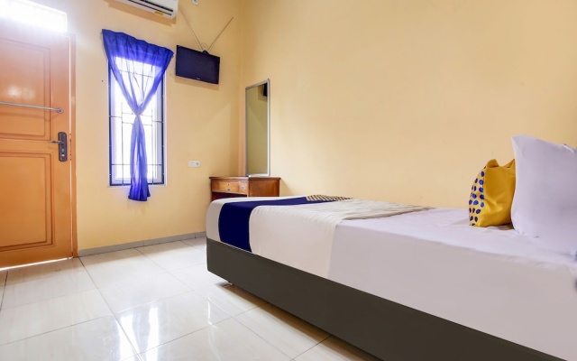 OYO Life 90433 Serasi Kost – Guest Rooms – Palembang