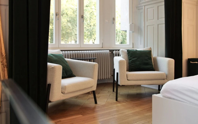 VIP Suite Apartment - 5 min walk center